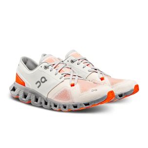 Damen Laufschuhe On  Cloud X Ivory/Alloy  EUR 38,5