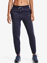 Hosen für Frauen Under Armour  Essential Script Pant-GRY S
