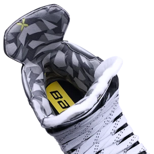 Skates für Inline Hockey Bauer Vapor X3 RH Junior EUR 34, R (Regular)