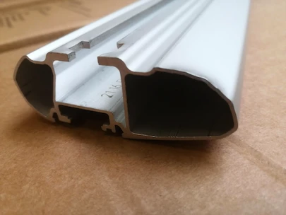 Transportschaden -  Trägerstäbe Thule WingBar Evo  118 cm