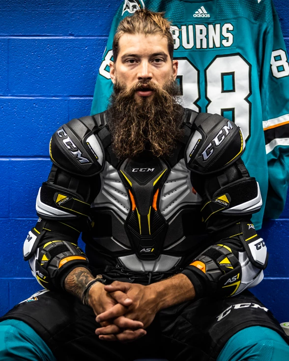 Brent Burns in Eishockeyschonern CCM Tacks