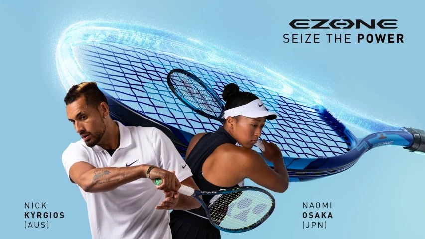 Nick Kyrgios mit Naomi Osaka und Tennisschläger Yonex EZONE 98 Deep Blue 2020