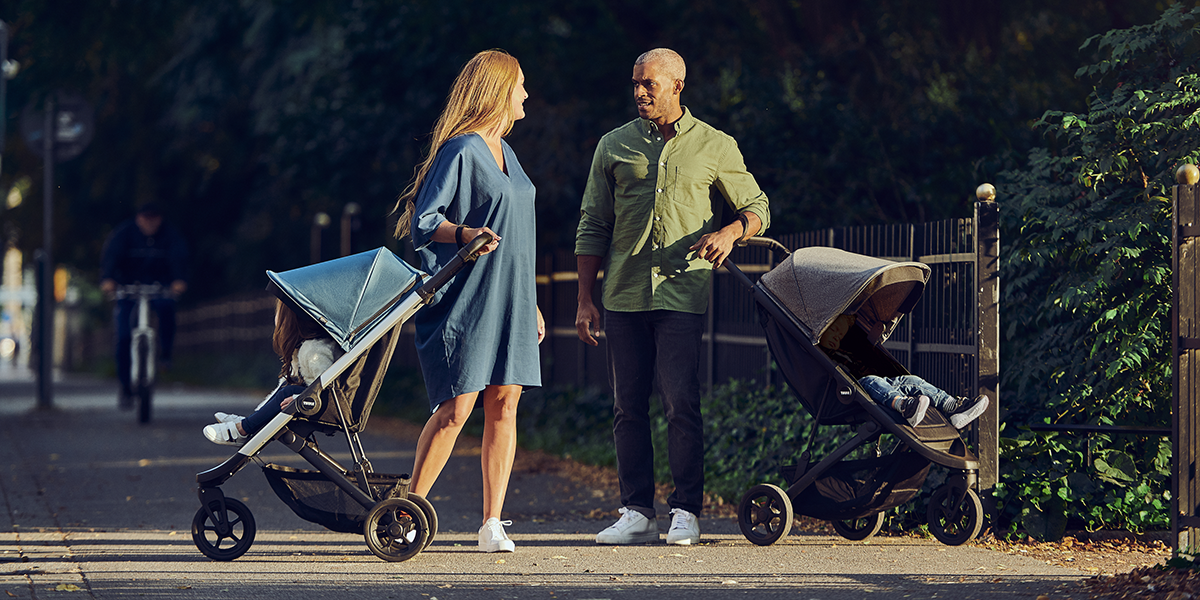 Thule Spring Stadtkinderwagen bewältigen auch unbefestigte Wege