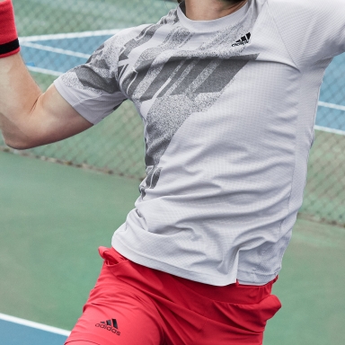 Stefanos Tsitsipas in Tennisbekleidung adidas New York