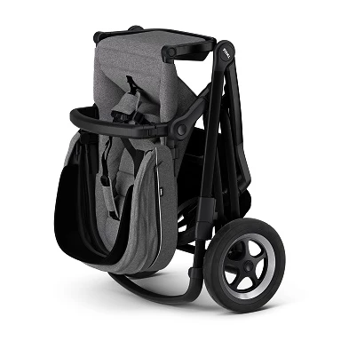 Zusammengeklappter Thule Sleek Kinderwagen