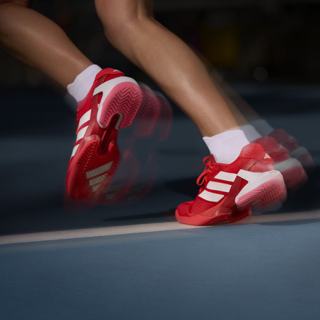 adidas Ubersonic 5