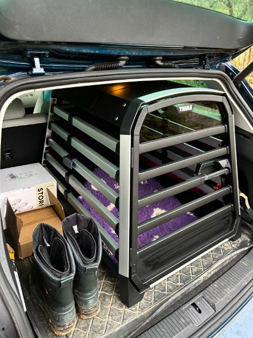 Kompaktes Design der Thule Allax Box